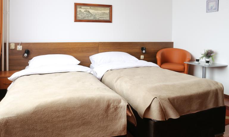 Twin room