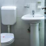 Economy jednokrevetna soba sa pomoćnim ležajem